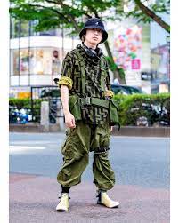 19 Year Old Japanese Student Naoya Xmx 708 T On The Street In Harajuku Wearing A Green Tacti Harajuku Fashion Street Streetwear Fashion Japanese Streetwear