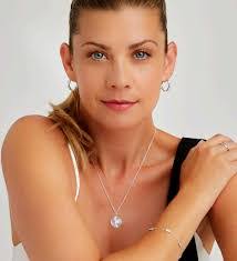 Francesca Sterling's Instagram, Twitter & Facebook