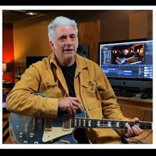 Passenger Profile: Derek Handy