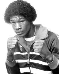 Big Daddy" Riddick Bowe, 1990s heavyweight champion, was born #OnThisDay in  1967. (📸 Ed Molinari)