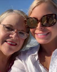 Kate Cramer (@rebekahkcramer) • Instagram photos and videos