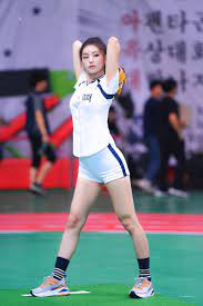 28.5k members in the itzy community. Itzy Pics On Twitter Yeji 190812 Isac 2019 ï¾ Itzy ìì§ Yeji