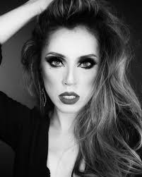 Jane Brito Makeup added a new photo.