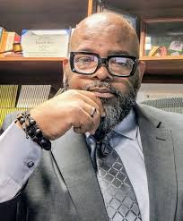 GET READY for a new season of OWTSiiiide with BIGGS