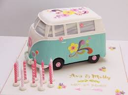 Vw Minibus Pasta Modelleri Vw Hayranlarina Harika Bir Surpriz Yapabilirsiniz Volkswagen Hayranlari Ozel Bir Gruptur Hele De Klas Dogum Gunu Klasik Volkswagen