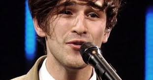 Bart Peeters over optreden Manuel Palomo: "Alsof er dode kikkers in zijn  keel zaten"