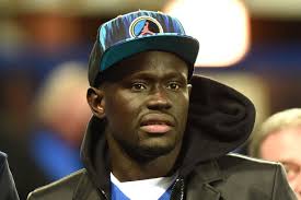 15 hours ago · everton have released a statement this morning confirming they have suspended one of their players due to an ongoing police investigation. Everton 13 5m Striker Oumar Niasse Arrested On Suspicion Of Assault Liverpool Echo