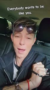 A shout out to al my Belgium friends. You would know this amazing singer  🤟🧡