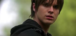 amazing.. great john connor would b the 1st ever to meet his dad when he  was only a child🥹and 2 travel 2 the future"2nd time" meet him once more..  pity that neither time his dad had no idea who he ...