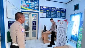 Website Resmi Polda Maluku - News update