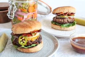 Hari ini db nak kongsikan cara buat ramly burger special yang sangat sedap! Cara Membuat Burger Besar Di Rumah 7 Langkah Dengan Gambar 2021