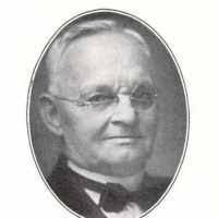 Sarah Ritz's Instagram, Twitter & Facebook