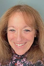 Kim Bevan's Instagram, Twitter & Facebook