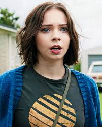 Who Plays Natalie in Mine