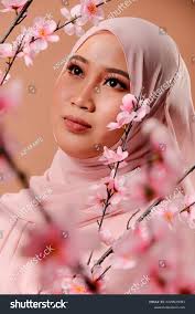 Fashionable Young Woman Long Sleeves Hijab Stock Photo 2229629391
