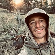 Roy Hoglund's Instagram, Twitter & Facebook