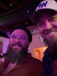 How fun to be invited to share the @listeningroomcafe stage by one of my  @belmontu Songwriting alums! Thanks @kerrrudge! Had to take the opportunity  to grab a pic with the crew ❤️ @