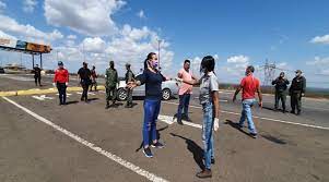 Cerca de 34.000 personas de venezuela dejaron su país en el 2016. Refuerzan Cercos Epidemiologicos En La Frontera Entre Brasil Y Venezuela