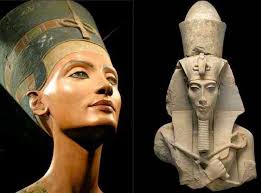 Nefertiti and her husband were known for a religious revolution, in which they worshipped one god only, aten, or the sun disc. Akhenaten Nefertiti Eighteenth Dynasty In Egyptian Mythology Stillunfold