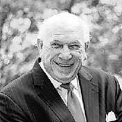 Beverly Drye's Instagram, Twitter & Facebook