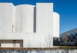Esta página se editó por última vez el 7 nov 2019 a las 21. Alvaro Siza Designs A Sacred Space In France Domus