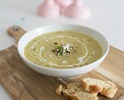 Vegane Lauchsuppe Rezept Simply V Simply V Rezept Kase Lauch Suppe Rezepte Lebensmittel Essen