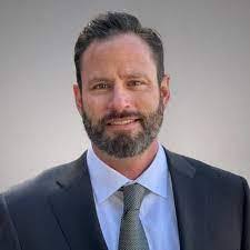 Candace Ralls's Instagram, Twitter & Facebook