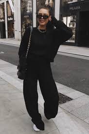 Women's short sleeve loose plain maxi dresses casual long dresses with pockets. 20 Cute Black Outfits Great For The Cool Girl Women Blog