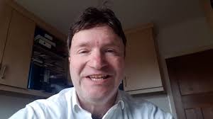 Morrisons to give customers loyalty points