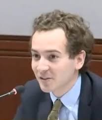 Connecticut bill limiting insurers' role in repair decisions clears first  hurdle