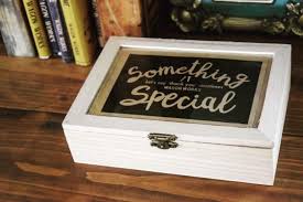 マスクの収納は100均がお勧め 簡単10分で 出しっぱなしでもかっこいいマスク収納 の作り方3選 folk 100均 手作り収納 収納