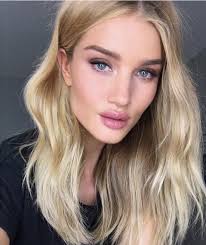 Résultat de recherche d'images pour "rosie huntington whiteley"