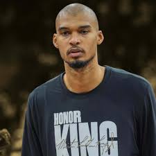 Bump Oprah. Think HARPO"