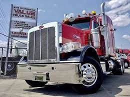 Legendary Truck On Instagram Beauties Valuetrucks 18wheeler Trucks Trucking Truck Truckdriver Truckdrivers Truc Trucks Cool Trucks Truck Driver