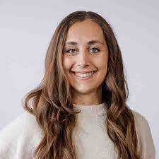 Samantha Geiser's Instagram, Twitter & Facebook