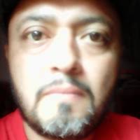 Axel Tapia's Instagram, Twitter & Facebook