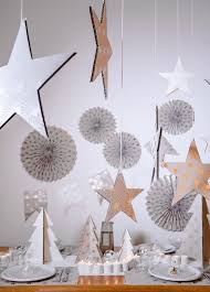 Aussi, si vous avez des talents en couture vous pouvez fabriquer votre propre déco avec cette chaussette de noël pour vos petits cadeaux. 15 Idees Pour Se Fabriquer Une Deco De Noel Diy Be Frenchie