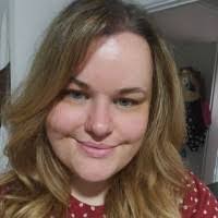 Krystal Davidson's Instagram, Twitter & Facebook