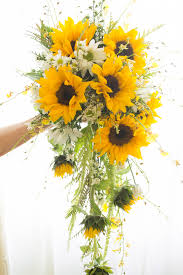 Apr 13, 2021 · determine your bouquet's color scheme. Cascading Sunflower And Rose Wedding Bouquet Novocom Top