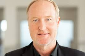 Robert Schall auf “Ortskontrollfahrt” durch Aukrug › SPD-Aukrug