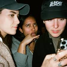 goofin n gabbin w my gays 🎱✨🎱✨🎱 📷 @alexandra.clear