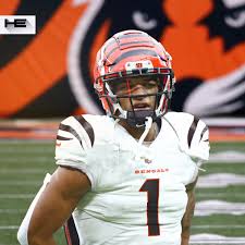 Ja'marr anthony chase is an american football wide receiver for the cincinnati bengals of the national football league. Ja Marr Chase Looks Awesome In The Cincinnati Bengals New Stripes Sports Illustrated Cincinnati Bengals News Analysis And More