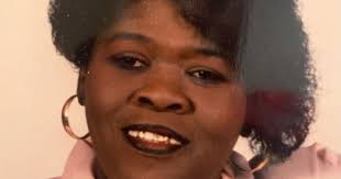 Evelyn Yvonne McQueen