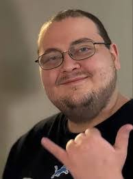 Eric Clyne's Instagram, Twitter & Facebook