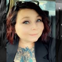 Tonya Estes's Instagram, Twitter & Facebook