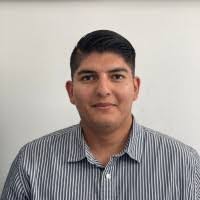 Efrain Valles's Instagram, Twitter & Facebook