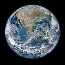 Vede din satelit.globul se roteste datorita luminii ambientale si campului magnetic. Nasa Cea Mai Mare Fotografie A Pamantului