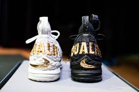 Lebronjamesshoes.com.co adalah situs judi poker online terpercaya, domino dan capsa susun terbaik. The Nike Lebron 15 Equality Sneakers Find A Home At The Smithsonian
