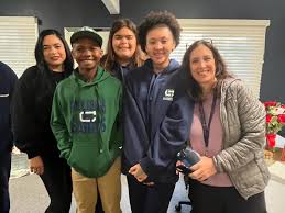 HCJH Community Breakfast was a hit! Thank you to all of our support admin  and staff that make our school run successfully in support of our students.  We are so grateful! Thank