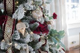 Select artificials, inc, importer & wholesale distributor of artificial flowers, foliages, artificial trees, christmas trees, garlands, wreaths, oil paintings, home decorations and home decor. 4 Ways To Decorate Your Tree Using Christmas Tree Flowers Bluegraygal